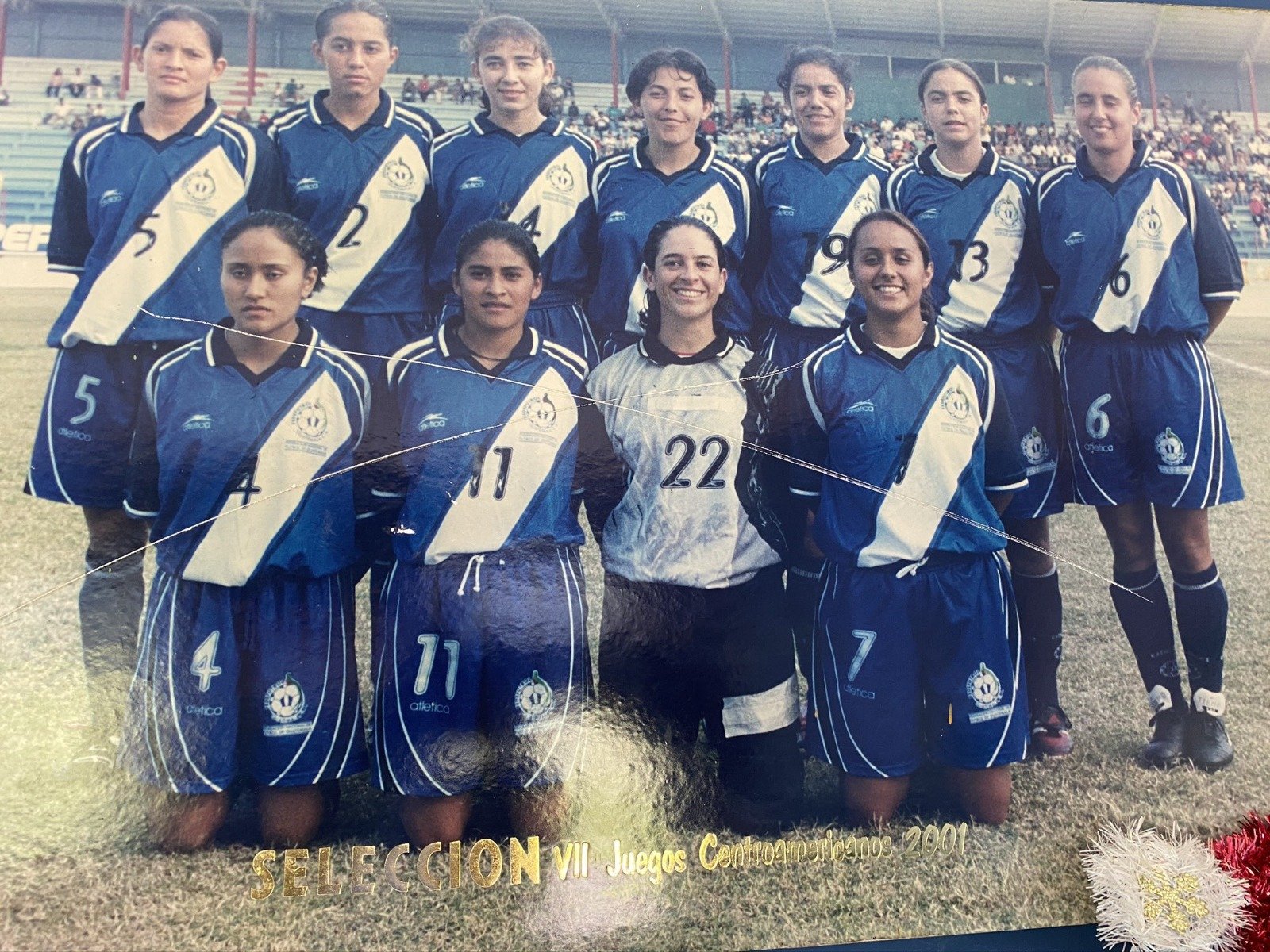 Selección Nacional de Fútbol Femenino de Guatemala en los Juegos Centroamericanos del 2001. Foto: Redes sociales 